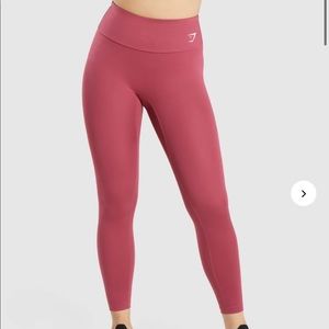Gym shark light pink leggings, size M